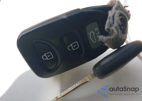 2013 Hyundai Elantra Gls/Limited z USA, uszkodzony, nr VIN 5NPDH4AEXDH206379